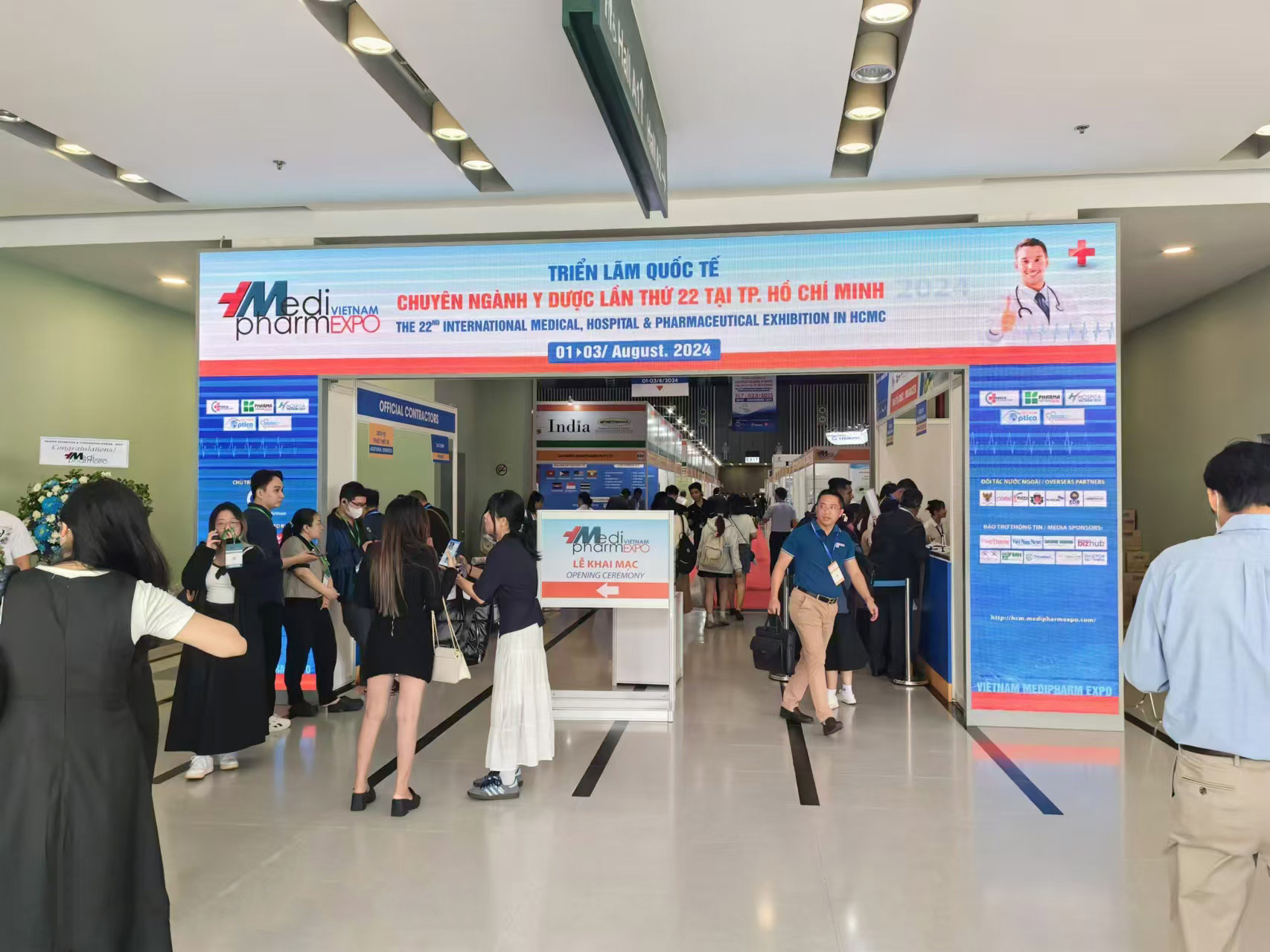  雨晨機械精彩亮相第22屆越南國際醫藥制藥展覽會